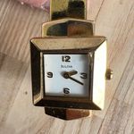 Bulova Gold Tone Vintage Ladies Watch Rare Quartz 97T47 Photo 11