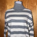 Gap Gray & White Striped  Size Medium Turtleneck Sweater Photo 1