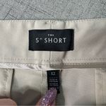 White House | Black Market Khaki Cotton Stretch 5” Shorts Size 12 Photo 9