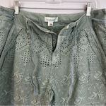 Sundance NWT  Sage Green Eyelet Lace Bermuda Boho Shorts Tie Scallop Hem Size 10 Photo 6