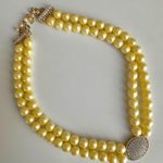 Avon "President's Recognition" pearlesque necklace Photo 4