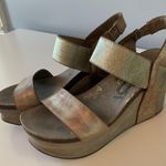 OTBT Sandals Photo 0