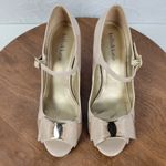 Kelly & Katie Womens Shoes 8.5 Cream Patent Leather Bow Open Toe Pump Heels Photo 12