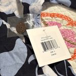 Ellen Tracy  women’s size small blue floral hi low linen blouse short bell sleeve Photo 6