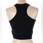 Pro-Fit NWT - Seamless Crop Tank Top. Photo 4