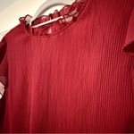 She & Sky  Ribbed Flutter Sleeve Pullover Blouse Crimson‎ Red Size Medium Photo 1