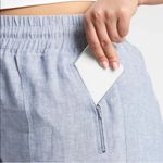 Athleta Women’s 100% Linen Cabo Jogger Pants in Blue/Chambray Size 10 Photo 1