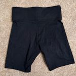 Nike  Black Biker Shorts Size Medium Photo 4