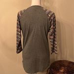 LuLaRoe  NWT size XS 3/4 raglan sleeve sleep or play T-shirt Photo 3