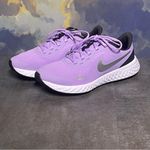 Nike  Revolution 5 Women’s Lilac Running Shoes Size 8 Photo 2