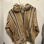 Hippie Brown Poncho Coats, Jackets & Vests for Women
Llama sweater Peruvian Size undefined Photo 2