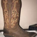 Pointed Toe Cowboy Boots Brown Size 7 Photo 0