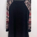 Black and pink long print sleeves sweater dress with pockets size medium Photo 5