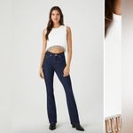 Forever 21  • Sweater Knit Rhinestone Crop Photo 1