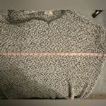 Entro  gray popcorn hoodie size XL Photo 3