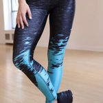 Terez  High Waisted Printed Leggings- Size XS Photo 0