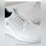 NEW Clove White Classic Nurse Shoes Size 6.5 Sneakers Photo 3