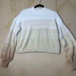 Wild Fable Women's Sweater in Cream and Tan Cozy Soft Size Medium Photo 0
