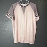 Women’s Pink Leopard & Stripe Raglan Sleeve Top Size ? Casual Loose Fit Short Black Size L Photo 1
