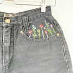 EXPRESS No 4 Womens Y2K Boho Hippie Floral Mushroom Paint Denim Shorts Size 3/4 Photo 1