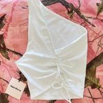 superdown revolve white one shoulder lace up tie crop top Photo 2