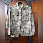 Topshop  Green Camouflage Utility Jacket! Size 4! Oversized fit. Perfect shape! Photo 1