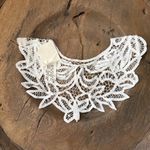 White cotton lace button Photo 2