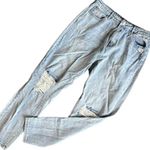 Missguided  Riot High Rise Mom Jeans Photo 1