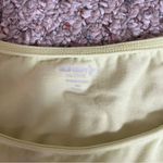 Old Navy  Women’s Active Shirt XXL Cropped Neon Green Yellow Short Sleeve Ruched Photo 3