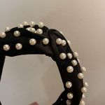 Black Headband with Pearls Photo 2