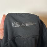 Rei Co-op  Women’s Black Mid-Rise Cropped Leggings size M Photo 4