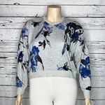 Zyia  Active Size XL Gray - Blue Floral High-Low Hem Crewneck Crop Sweatshirt Top Photo 0