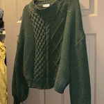 Vestique Knit Sweater  Pullover Photo 0