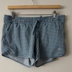 ALBION FIT Albion M Blue and White Checkered Active Shorts Photo 0