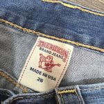 True Religion Riley Denim Jean Knee Shorts Raw Hem Distressing Button Fly Sz 26 Photo 3