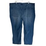 Old Navy NWT  High-Waisted Wow Loose Jeans in Medium Wash - Size 28 Photo 2