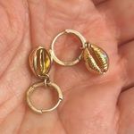 Cowrie Shell Huggies Photo 3