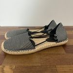 Eileen Fisher  Womens Lee Striped Canvas Espadrille Flat 9.5 Black White Ballet Photo 2
