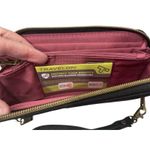 Travelon RFID Blocking Anti-theft Wristlet Clutch Wallet Black Travel NWT Photo 2