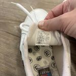  Shoes Womens Size 8 Mickey Mouse Vintage White Sneakers Disney World Photo 4