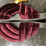 Barney New York Velvet burgundy rose sandals flip Photo 3