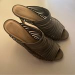 Vero Cuoio Gray Strappy Heels Size 7 Photo 3