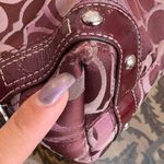 Coach Signature Sufflette cloth handbag Very good condition Burgundy, Cloth Photo 5