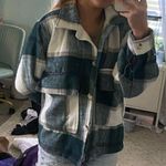 Lovecrazy Oversize Flannel Jacket Photo 10