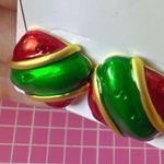 ALDO  squre red and green stud earring gold tone Photo 1