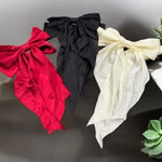 Elegant Women's Bow Hair Clips Photo 1