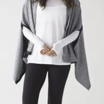 Lululemon  Vinyasa Scarf  Rulu Parallel Stripe Pigment Gray Heathered Black Photo 0