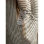 Bisou Bisou Michele Bohbot Cream Ribbed Knit Lace Up V Neck Pullover Top‎ Size M Photo 4