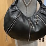 Desmo Leather handbag Black Photo 4