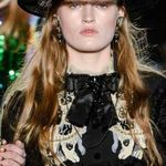 Gucci NWT.  sweater Photo 3